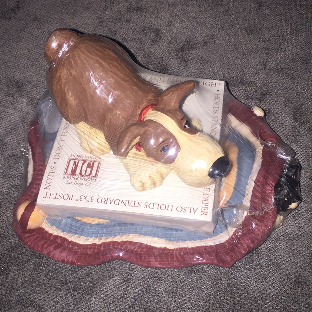 Rug romp cat dog memo holder 1998